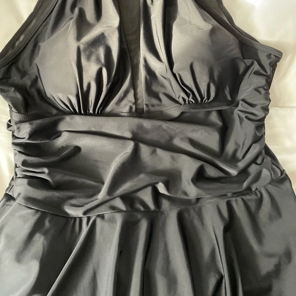 3XL Swimsuit  for Women - Picture 10 of 10